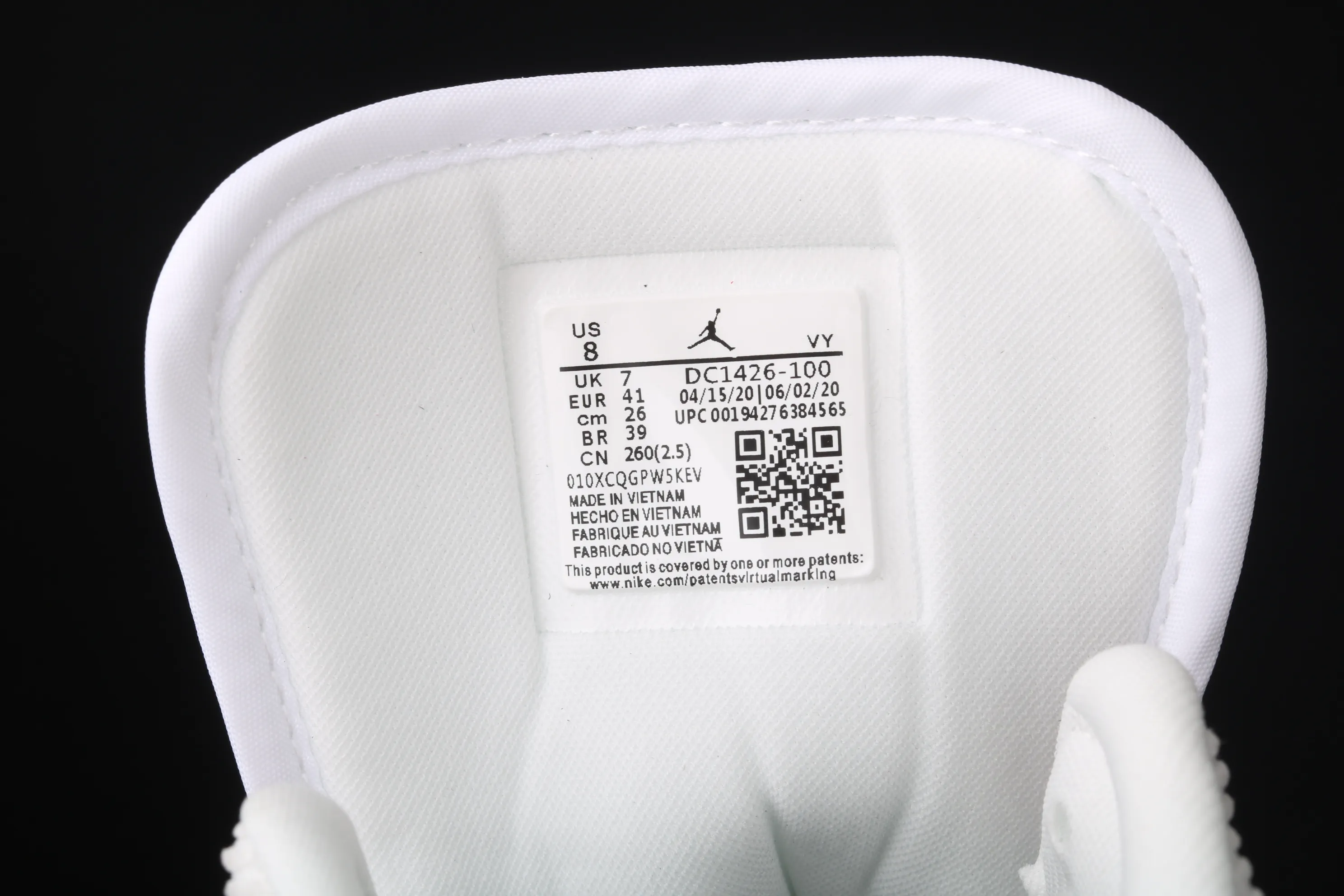 All categories Air Jordan Jordan series basketball shoes Air Jordan 1 Mid Air Jordan 1 Mid AJ1 Joe 1 colorful stitching metal flying wings DC1426-100